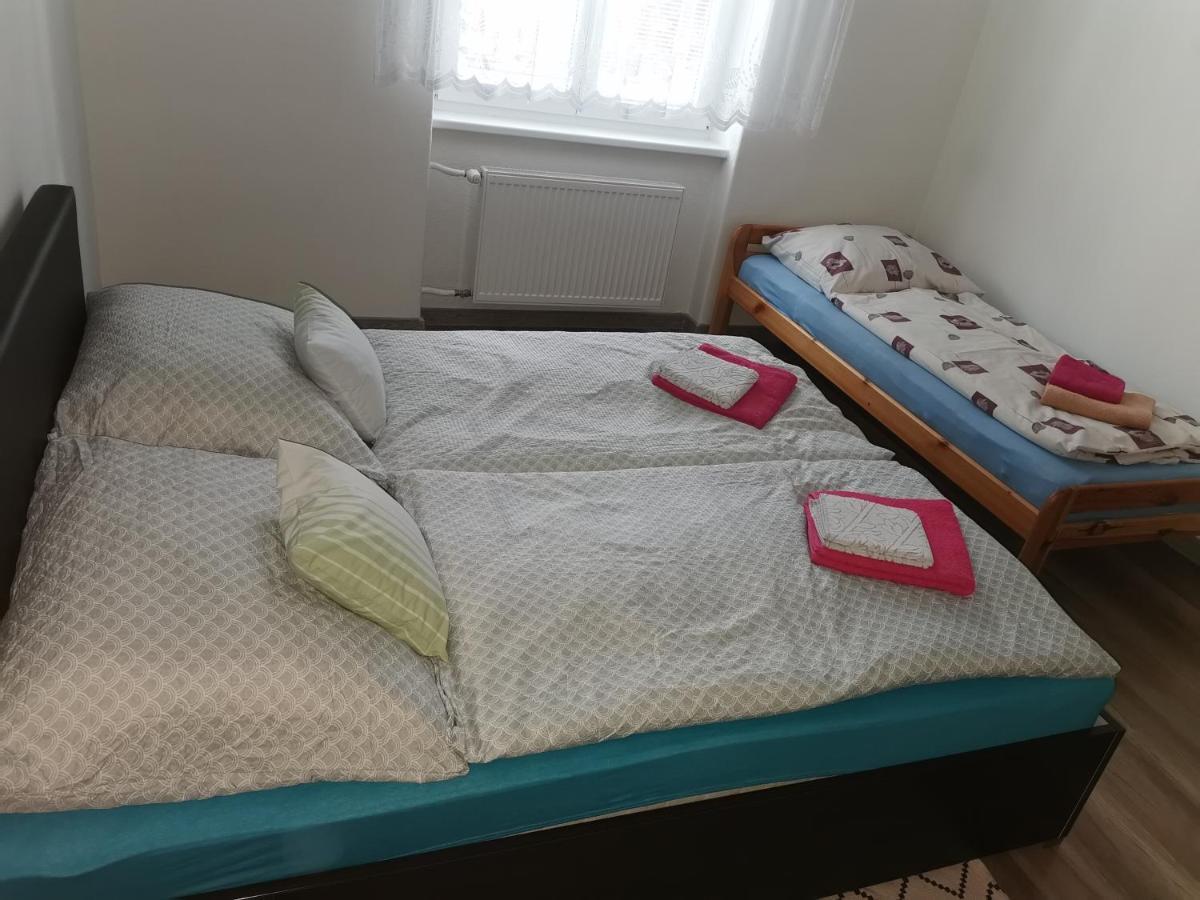 Апартаменти Flat In The Heart Of Ліптовський Мікулаш Екстер'єр фото